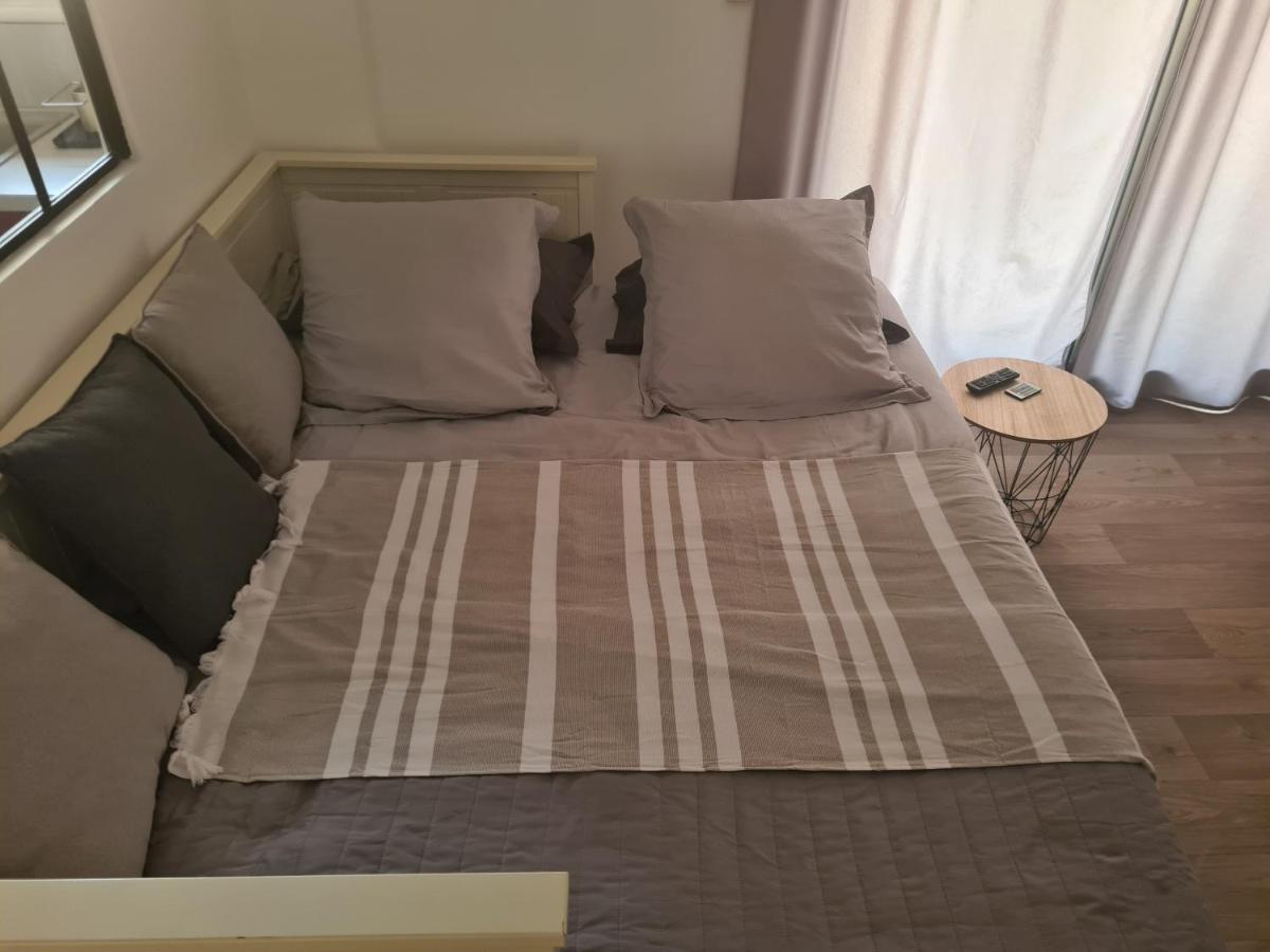 Appartement Mediterranee 150M De La Plage Canet-en-Roussillon Exterior foto